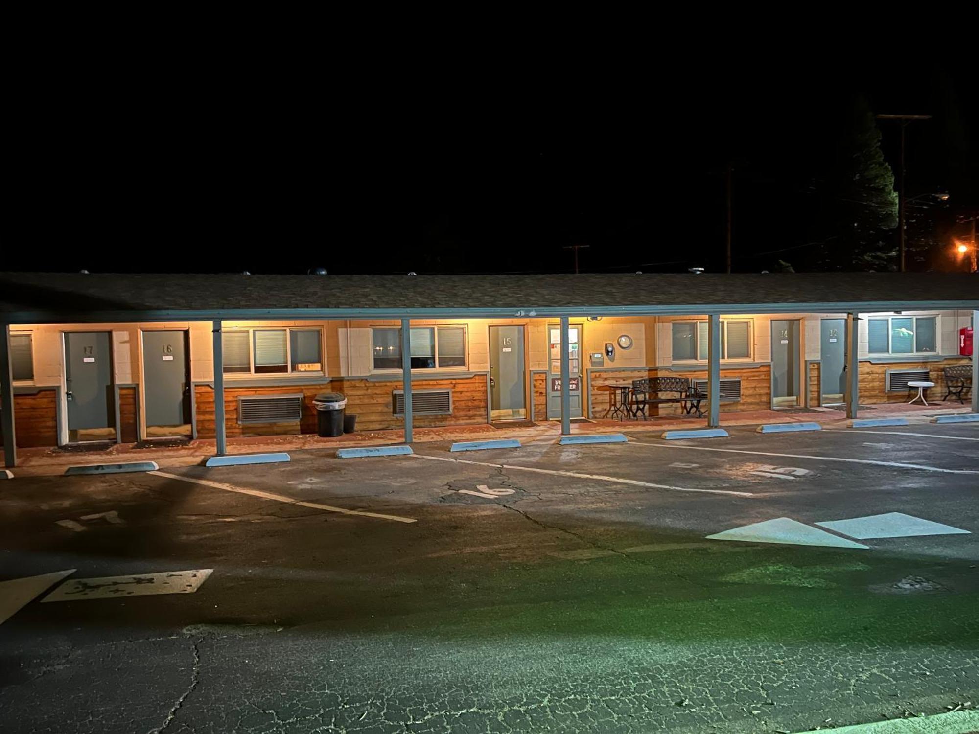 Starlight Motel Big Pine Extérieur photo